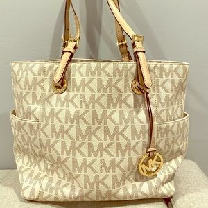 Authentic Michael Kors Handbag
